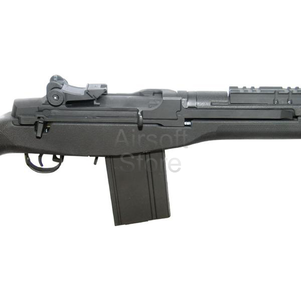 Модель винтовки (Cyma) CM032A M14 SOCOM.